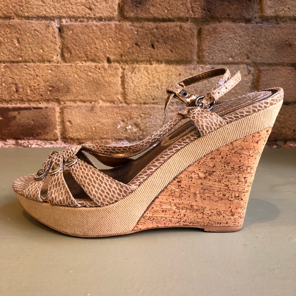 Charles by Charles David Peep toe Wedges Size 7B